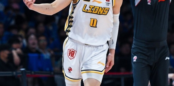 FB体育-【吧友评选】CBA第24轮本土最佳球员