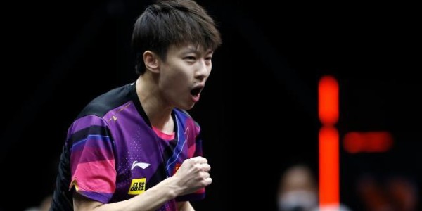 FB体育-王楚钦轻取张本智和 总决赛四强国乒占三席