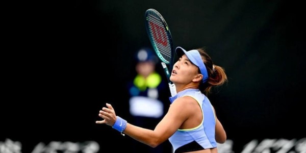 FB体育-袁悦惊天逆转终结大满贯十连败，王欣瑜单双打作战当劳模意外挨批