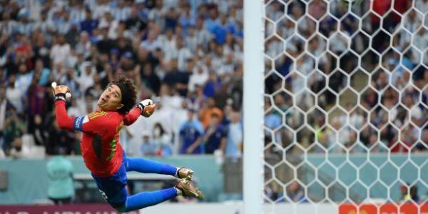 FB体育官网-【人物】从国家英雄到意甲门神，奥乔亚的奇幻冒险