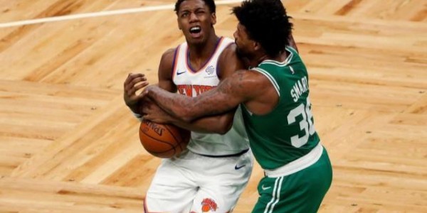 FB体育-巴雷特投篮稳定性显著提升 尼克斯却依旧难求一胜