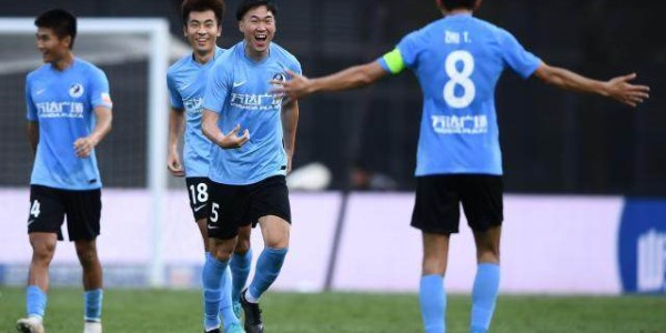 FB体育-看看日本球队的30岁生日 中超考虑办个30岁Party？