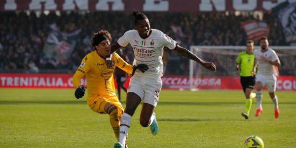 FB体育官网-【人物】从国家英雄到意甲门神，奥乔亚的奇幻冒险